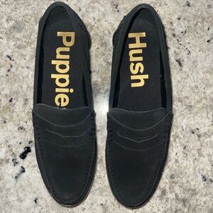 Women’s hush puppies size 10 loafers